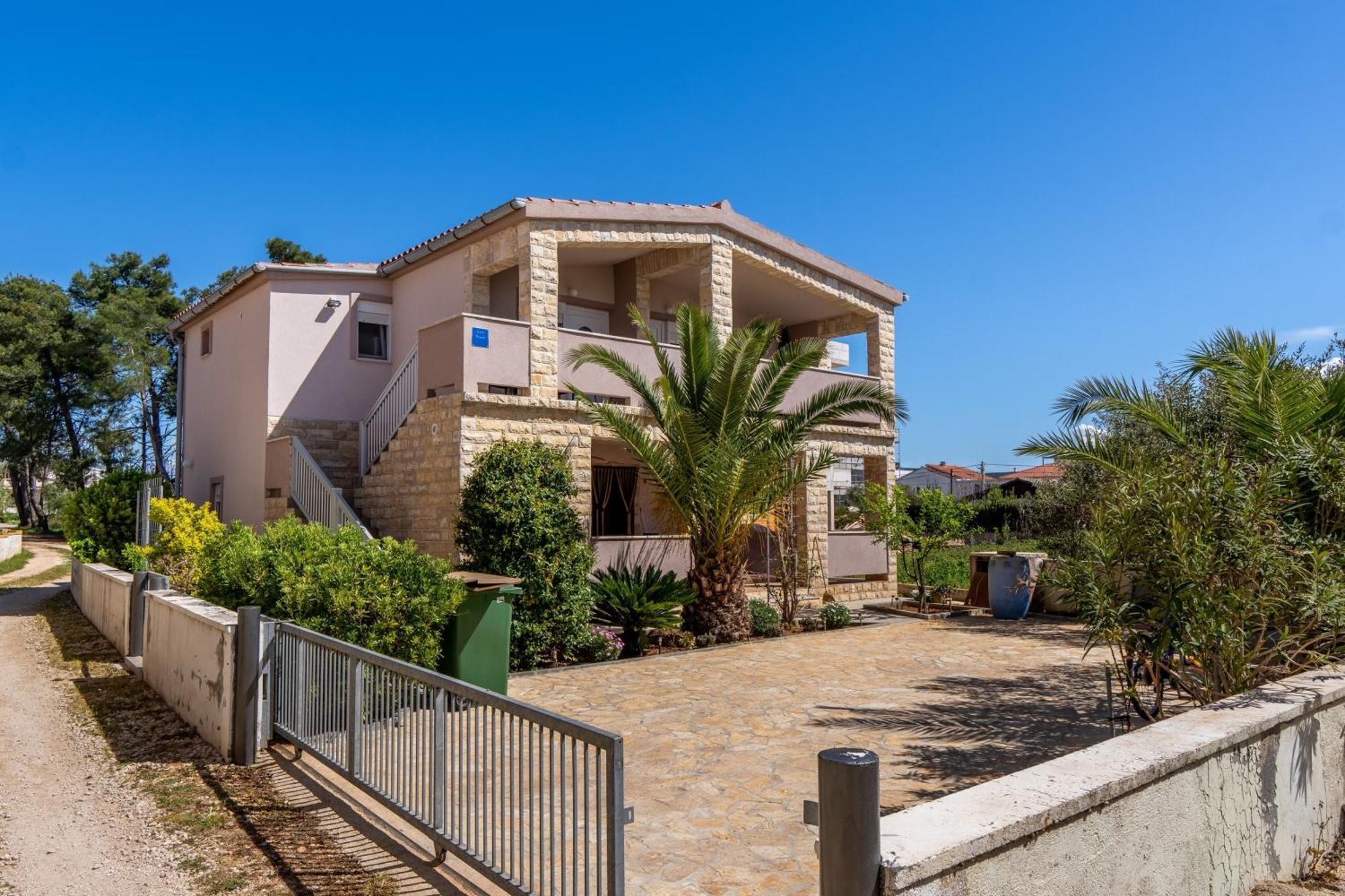 Apartment With A Parking Space - 23025 Vir